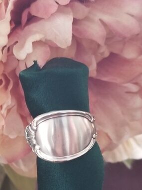 Sterling Silverplated Spoon Ring (Wm. Rogers) Size 10